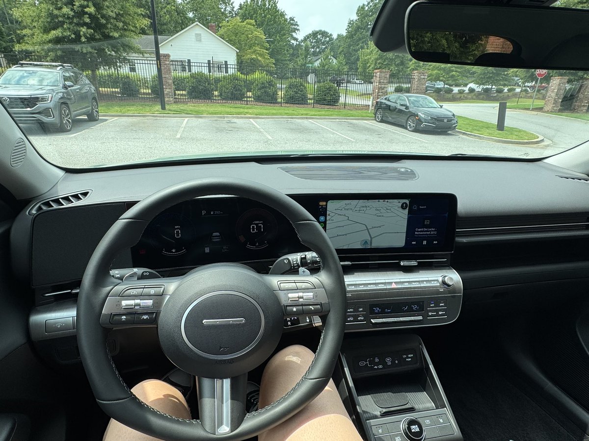 rremrre's tweet photo. I FINALLY GOT MY CAR https://t.co/asnmh8fjsg