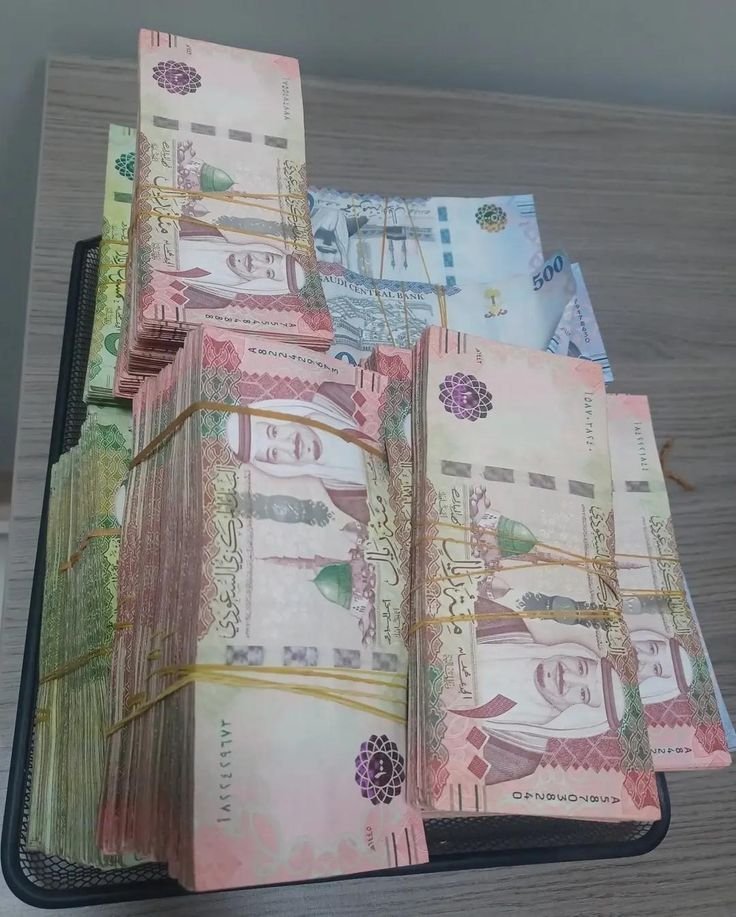 Reem tweet media