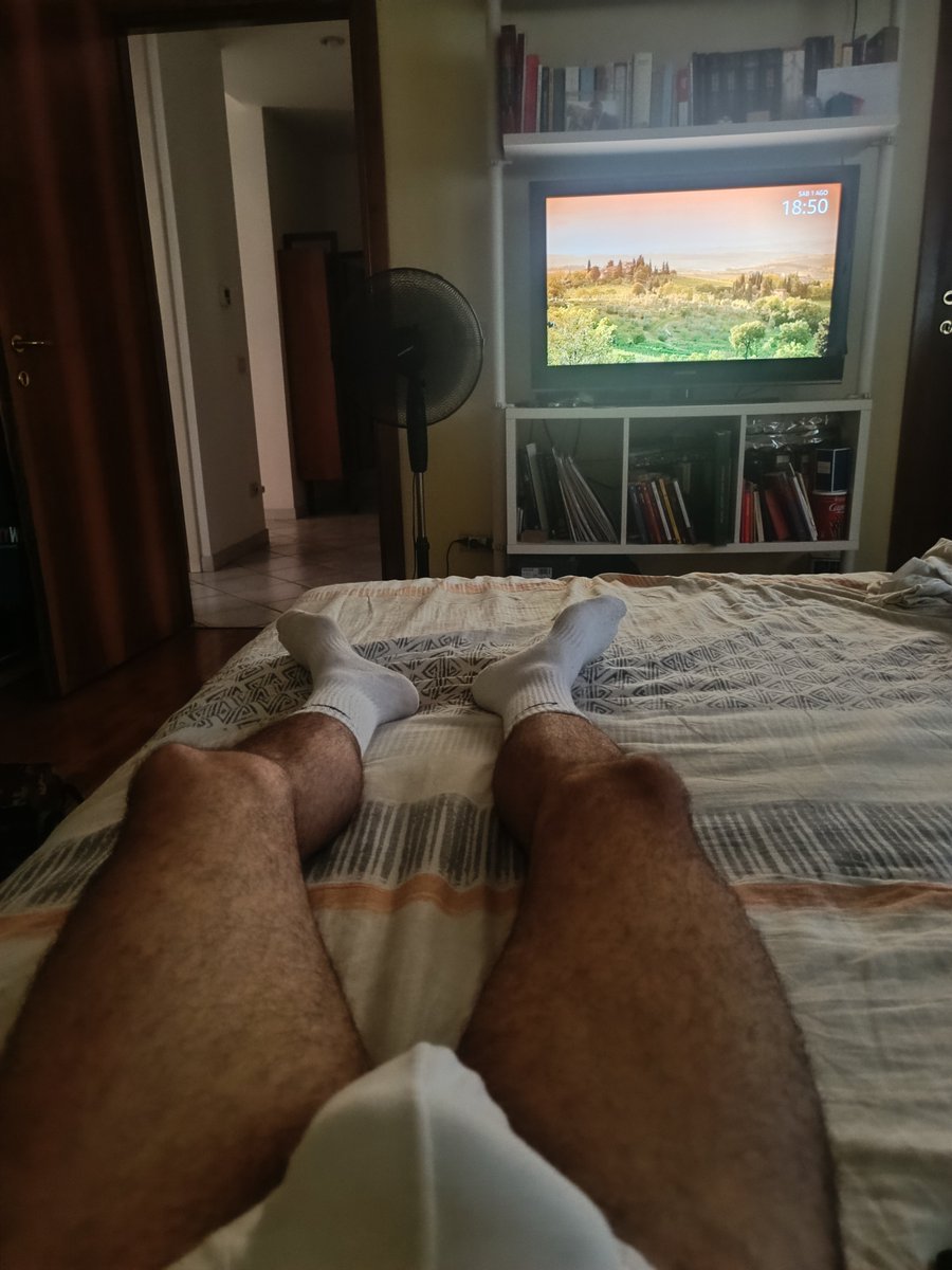 _Lcrd_'s tweet photo. Relax time https://t.co/XoRpd0DHTq