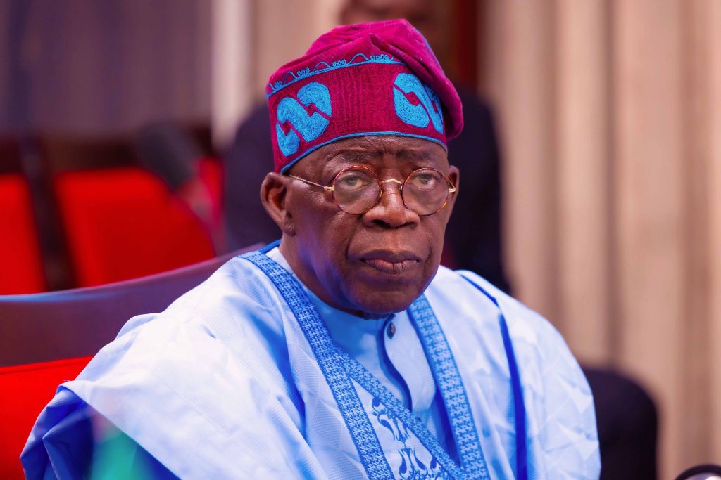 DailyPostNGR's tweet photo. 2027: Tinubu’s primary, secondary school qualification missing from INEC EC9 documents
https://t.co/05e3K58lKx https://t.co/EjkxEYpqZU