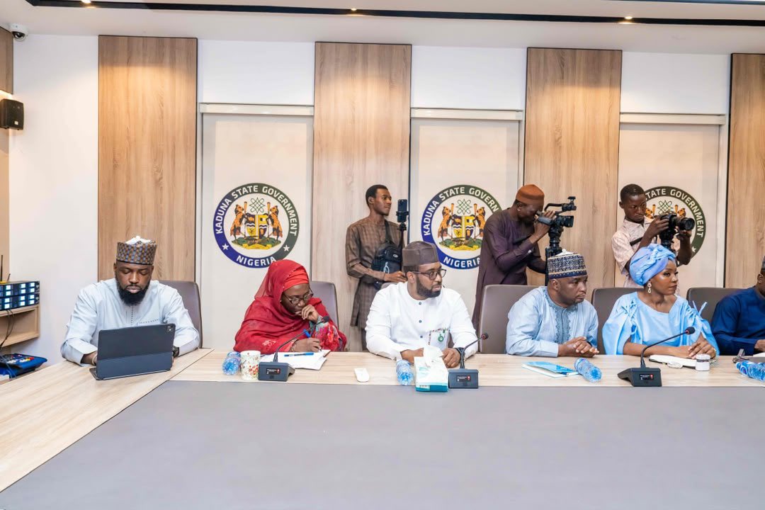 UbaSaniMedia_'s tweet photo. Governor @ubasanius hosted a @gatesfoundation delegation led by Nigeria Country Director, Mr. Uche Amaonwu. The Foundation hailed Kaduna as a leading partner and selected the state as the first stop for its global leadership team’s Nigeria visit. 

#WorkingForKaduna https://t.co/1cGVp0M7JA