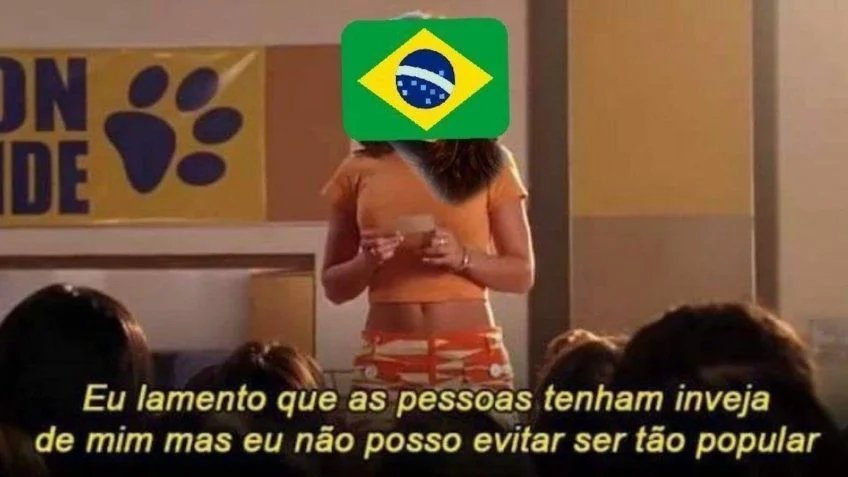 Leh__thicia's tweet photo. É muito engraçado ver como brasileiros fazem xenofóbicos espernearem tão facilmente, e eles ainda tem a cara de pau de mandar um "o mundo não gira em torno do Brasil" como argumento, sendo que se não girasse, eles não perderiam tanto tempo com a gente ou com o que acontece aqui https://t.co/8Cay5vJZth