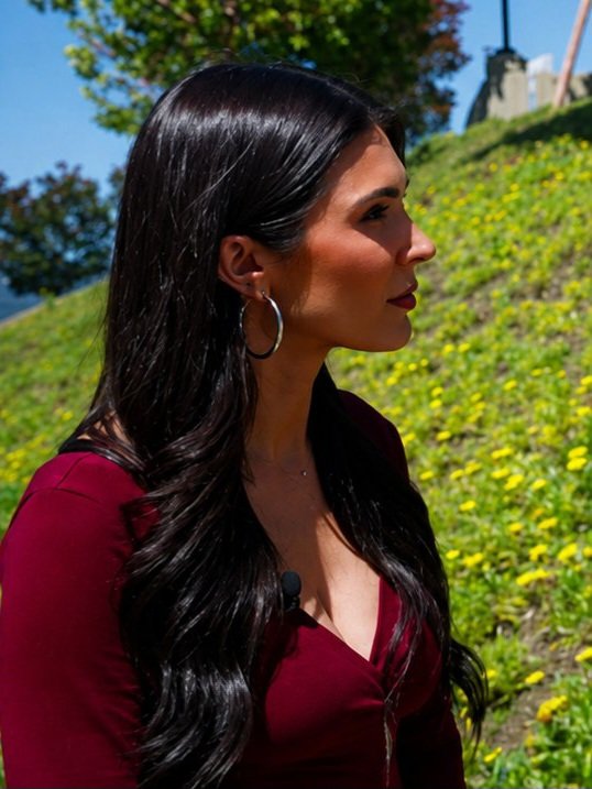 BabesnWrasslin's tweet photo. WWE Backstage Interviewer Cathy Kelley https://t.co/rHo1iKH1Gd