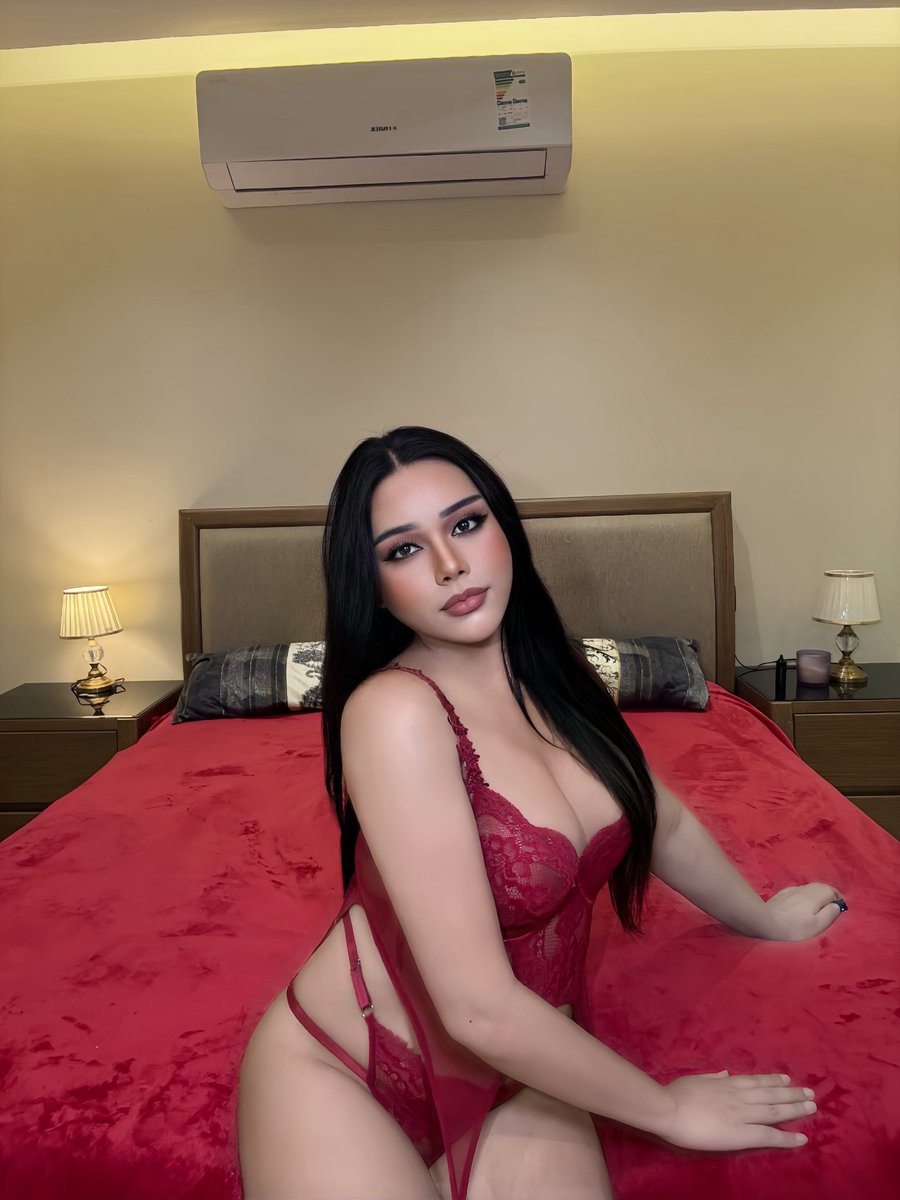 jezvai's tweet photo. #ladyboy_khobar. #ladyboy_dammam. https://t.co/BGO2eRDn3w
