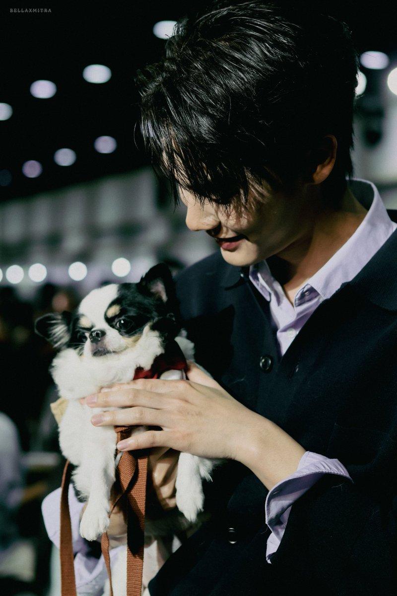 Bellaxmitra's tweet photo. เร็นจิน่ารักกกก ขาก็มีอยู่แค่นั้น จิ๋วมากกก

DEW RENJI THE FIRST STAGE

#DrChoicexDEW 
#dew_jsu @dew_jsu https://t.co/RofpTUH58x