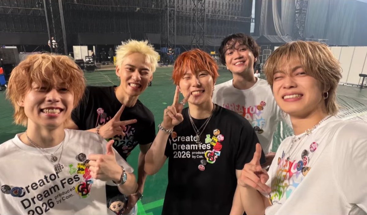 bbx818GD's tweet photo. CDF2026

❤️やまとのイリュージョンも
🧡あっちゃんの歌も
💙ゆうまのギターも
💚ゆうたのダンスも
💜ひゅうがの殺陣も

みんなの努力に圧巻🙌
最高の夏の思い出をありがとう♡♡

@comyuta0305 @comyamato0515 @comhyuga1117 @comamugiri0123 @comyuma1214 https://t.co/DBdJlHCToI