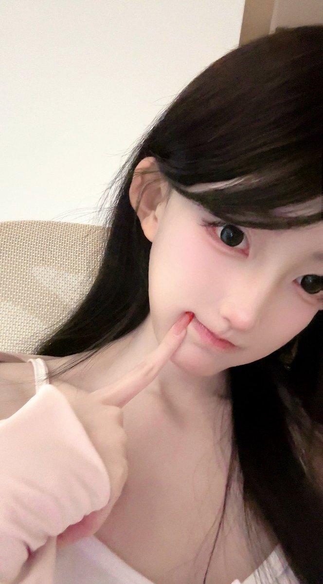 xiaomaogaibei's tweet photo. ^ ^ https://t.co/vdER1lYT9o
