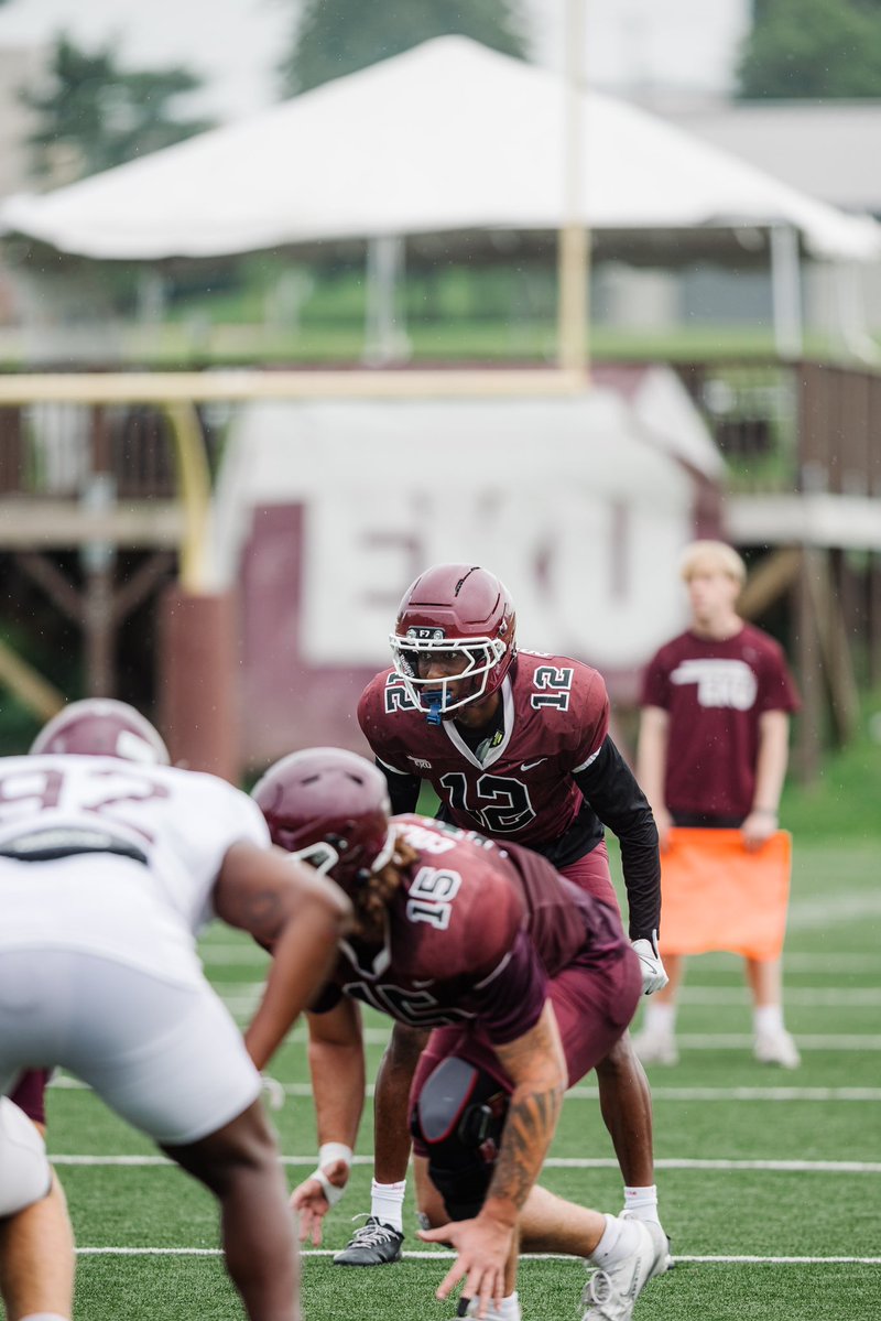 EKUFootball's tweet photo. Waiting to ball out on Saturdays for real! 💪 

#E2W | #MatterOfPride https://t.co/lQE506QWfy