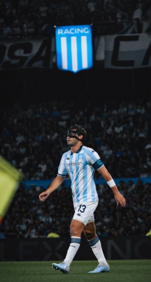 UR_AKD's tweet photo. Se nos va Sosa y el titular va a ser kranevitter?
Urgente tienen q buscar un 5 https://t.co/qxXOuGu1eP