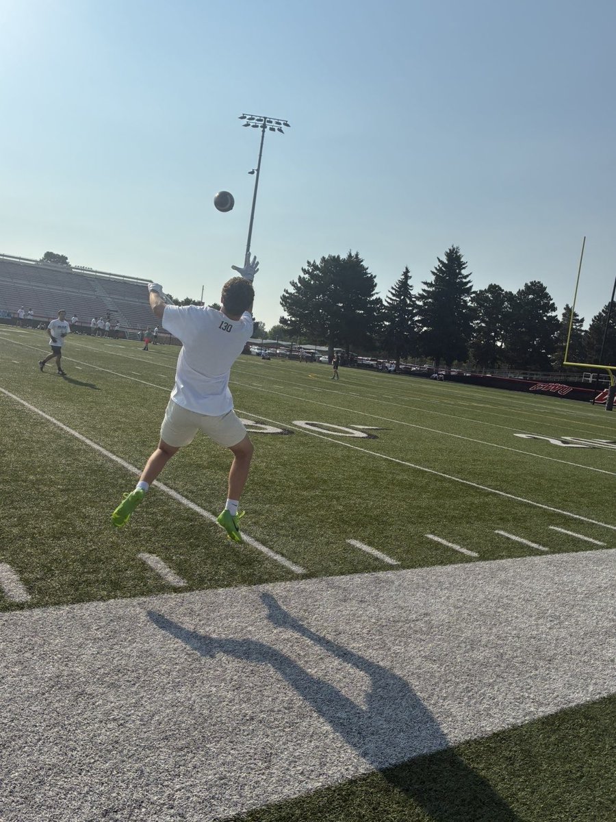 Jude_Travinski2's tweet photo. SO GRATEFUL FOR SUCH A GREAT OPPORTUNITY YESTERDAY AT THE @CWUFB SHOWCASE. IT WAS GREAT TO BE OUT THERE AND COMPETE WITH THE BEST IN THE PNW!

Thank you to @CoachAnguayCWU @Coach_Power @SamKing10 #football #sports #cwu #Recognizes #agtgz https://t.co/1a2L54XqiU