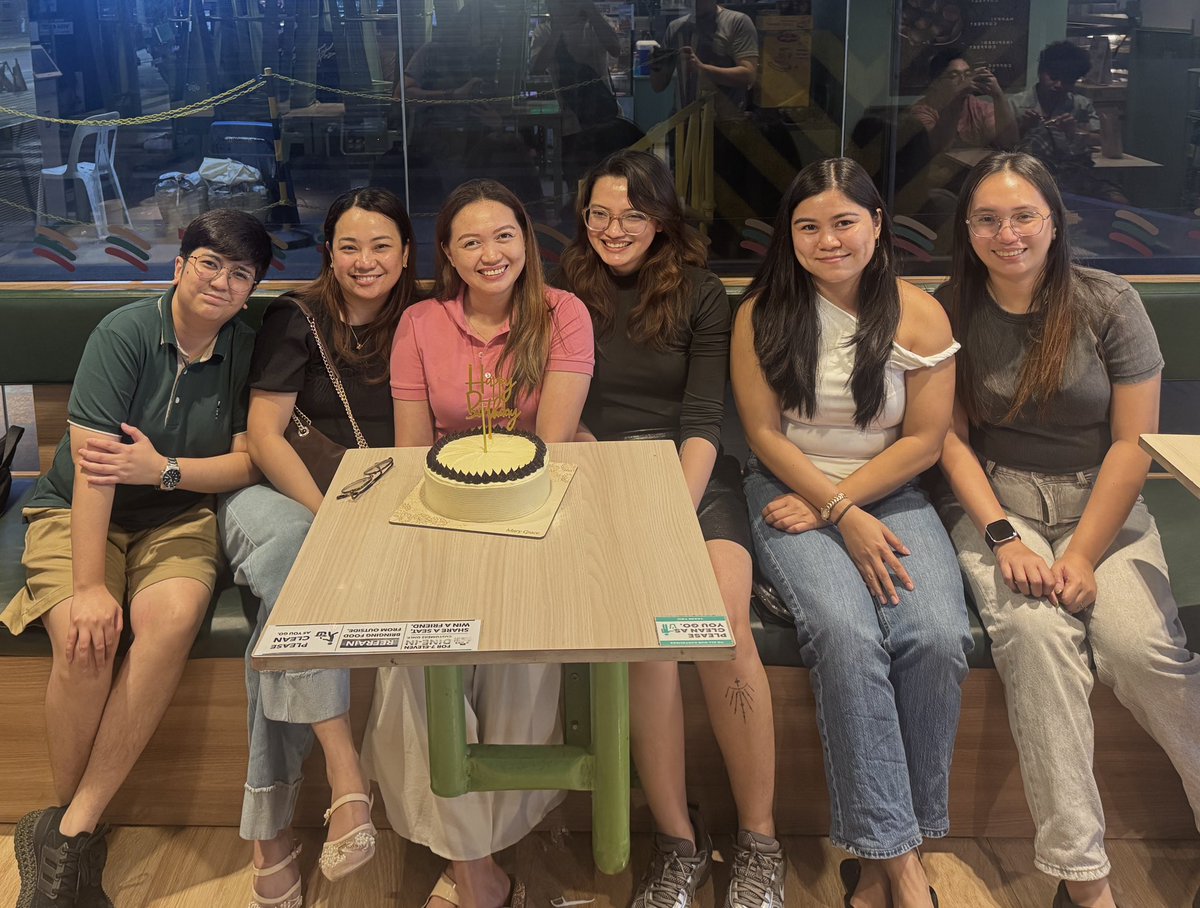 menggarutay's tweet photo. PUPLHS core group. 🤍 https://t.co/DW9Stuvei8