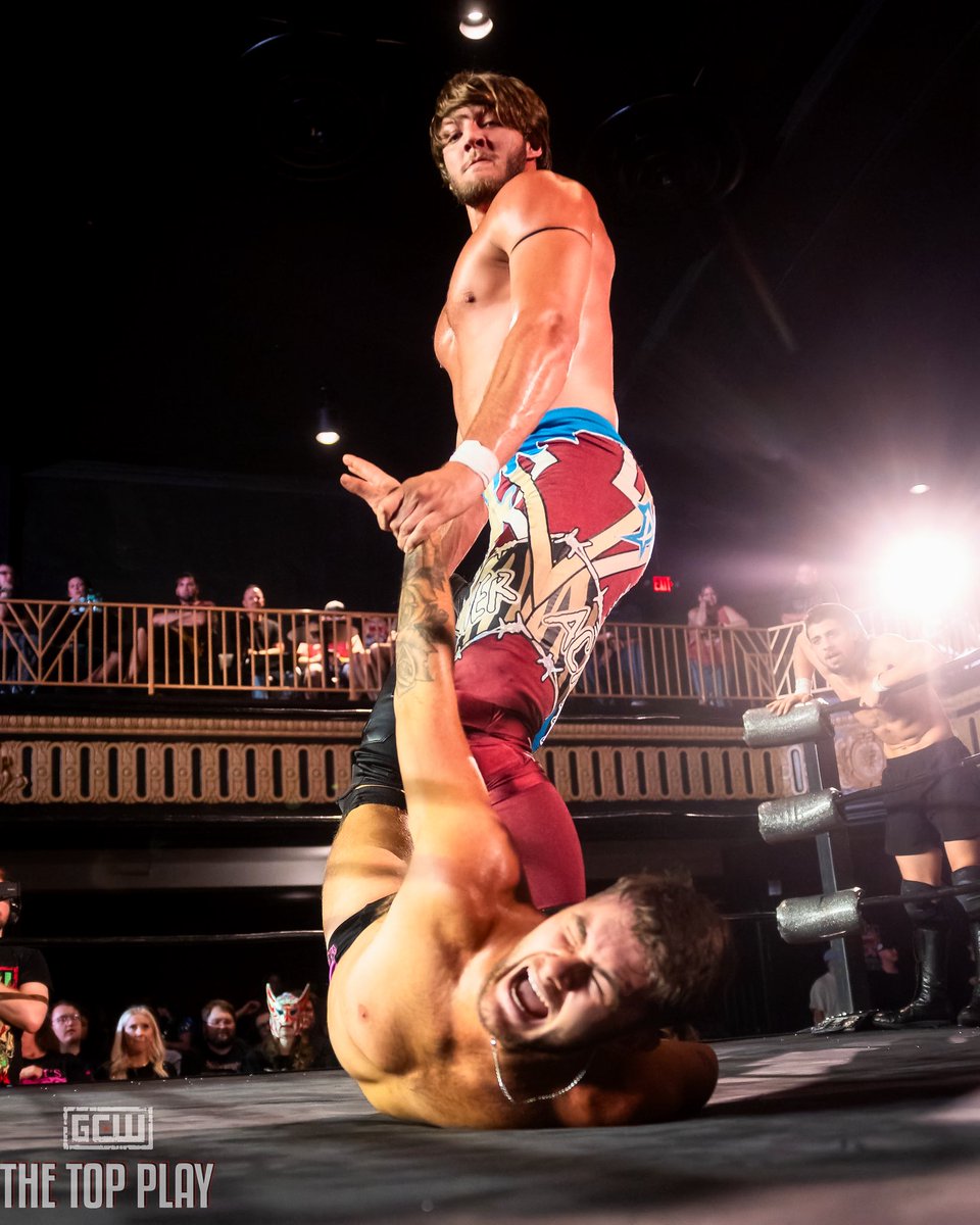 photosbymanning's tweet photo. @GCWrestling_ @MAGNUMWRESTLING @MarcusMathers1 @1called_manders @FlyinRyanONeill Changing the game in Omaha with 
@GCWrestling_ and 
@MAGNUMWRESTLING https://t.co/cUtnJ0lWMI