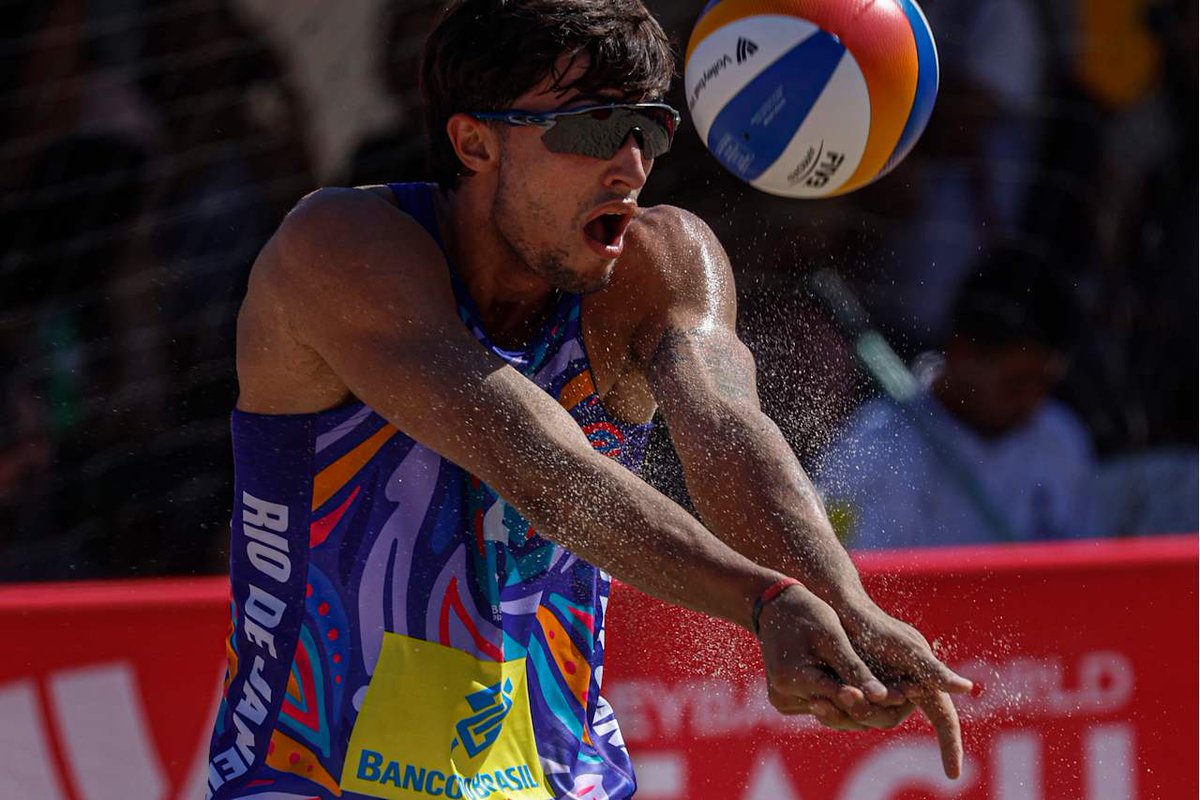 idendeportiva's tweet photo. En el #BeachProTourRio ๐ง๐ท ๐๐, los hermanos Capogrosso ๐ฆ๐ท avanzaron a 4tos de final luego de superar a Mol/Berntsen ๐ณ๐ด por 2-1 (21-18 18-21 y 15-11)
Plavins/Fokerot ๐ฑ๐ป rivales en busca de la semifinal
#BeachVolleyball https://t.co/ng20T4ba3v