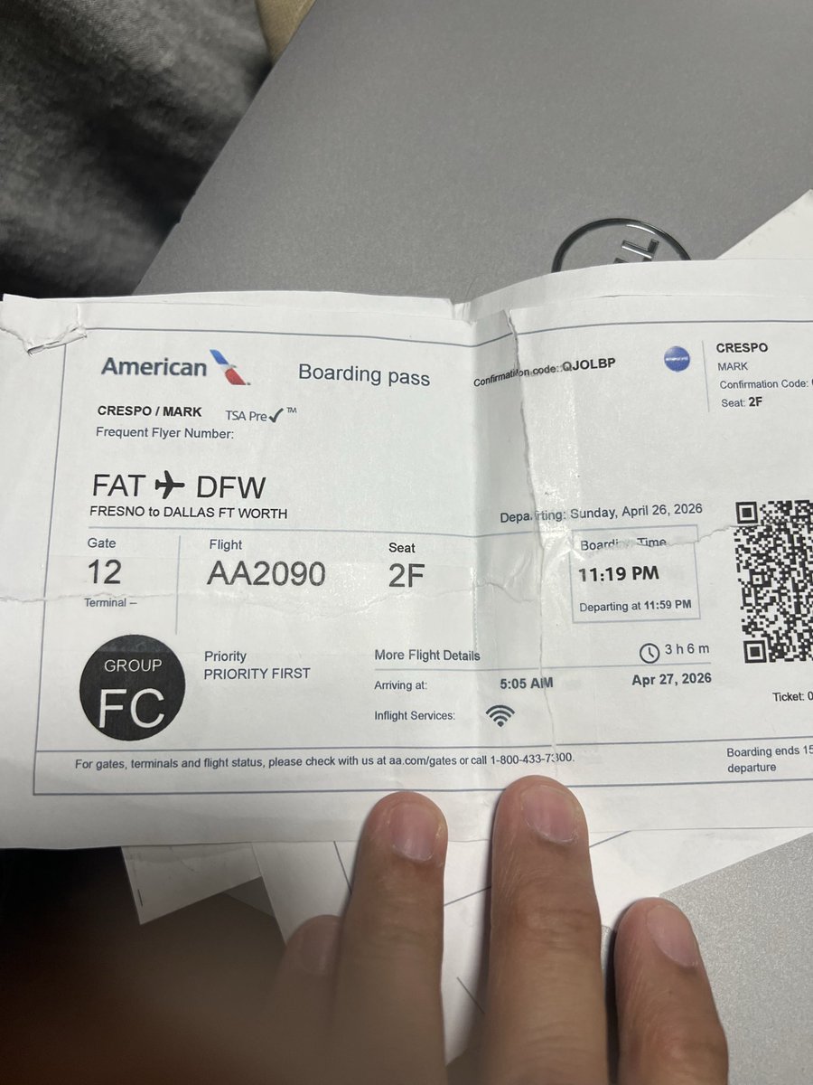 MarkCrespo69243's tweet photo. @AmericanAir https://t.co/yDLfGlAuEy
