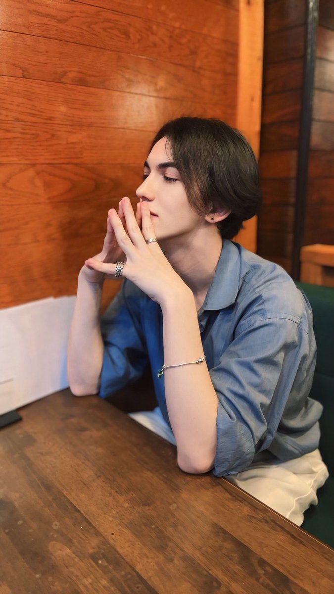 harry_kichi5's tweet photo. 7月も皆さんお疲れ様です
左目だけ実験的にまつ毛美容液塗って数週間、ちゃんと濃くなってる気がする️

そのうち実験レポでも書こうかな https://t.co/x5G3mbmHSr