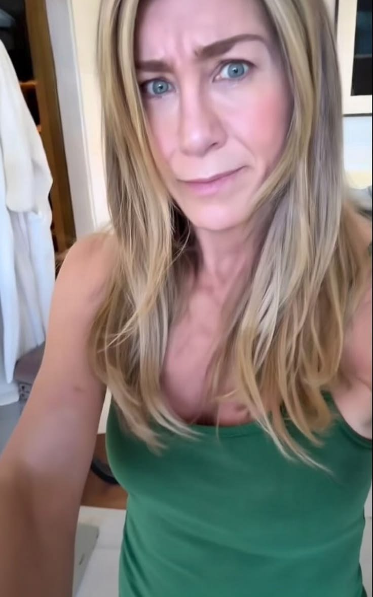 Real.Jennifer Aniston tweet media
