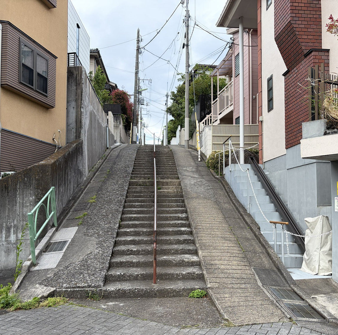 hondo2017's tweet photo. 27年前のドラマのロケ地
まわりの建物は変わったものの、面影は残っていますね
#ドラマ #ロケ地 #toHeart #恋して死にたい #堂本剛 #深田恭子 https://t.co/ErK5oMAGjs