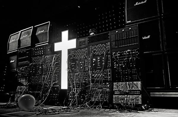 kernlpop's tweet photo. Cross-era Justice was peak https://t.co/gpMfZQNa9N