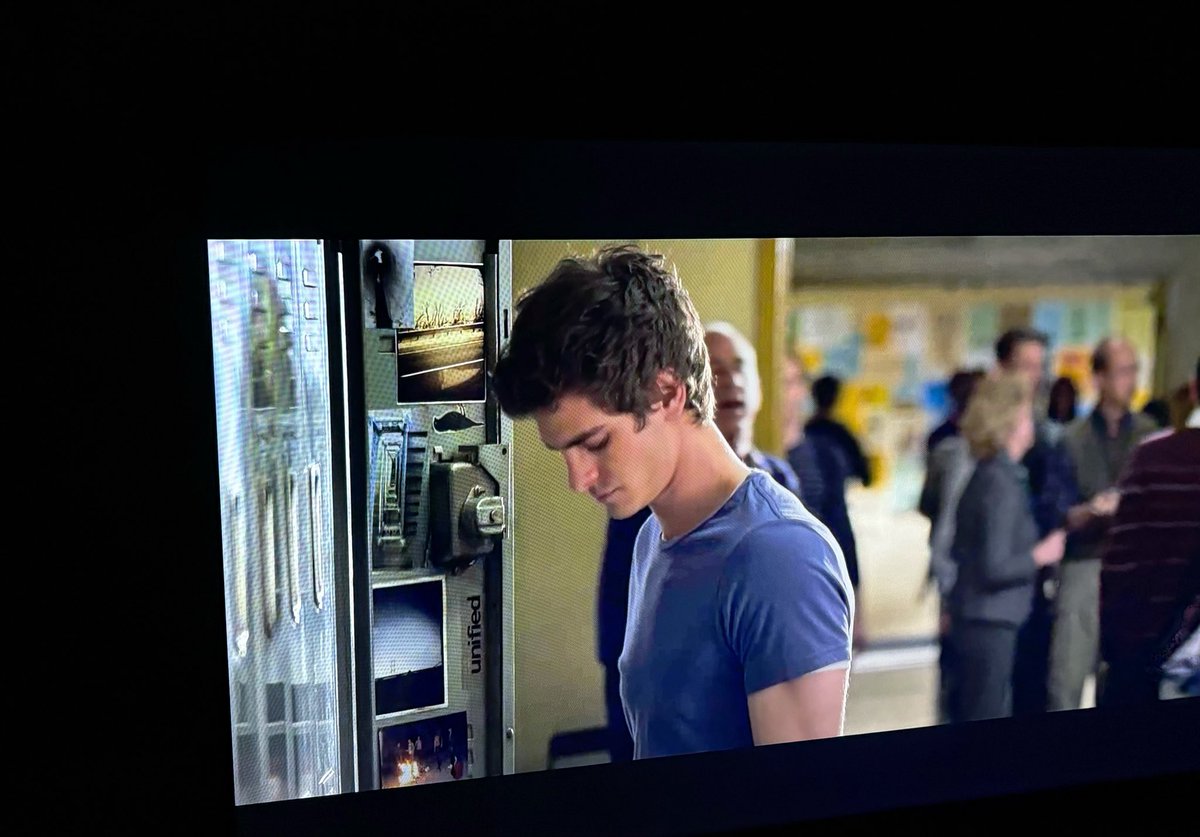 memnal's tweet photo. the only peter parker i know https://t.co/6WlLok7650