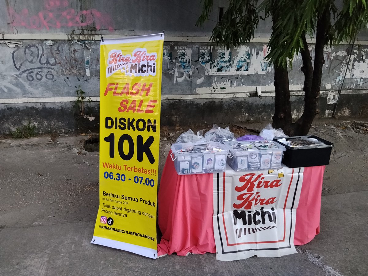 shirotomo2026's tweet photo. 🎉 Hari ini kami buka di CFD Jl. Boulevard (Panakkukang)!

⏰ 06.30–07.00 semua produk diskon Rp10.000!

🎊 Bulan ini KirakiraMichi genap 1 tahun di CFD Boulevard.

Terima kasih atas dukungannya. Yuk, mampir! 😊

#makassar
#boulevard
#cfd
#keychain https://t.co/HYb7T1v4DC