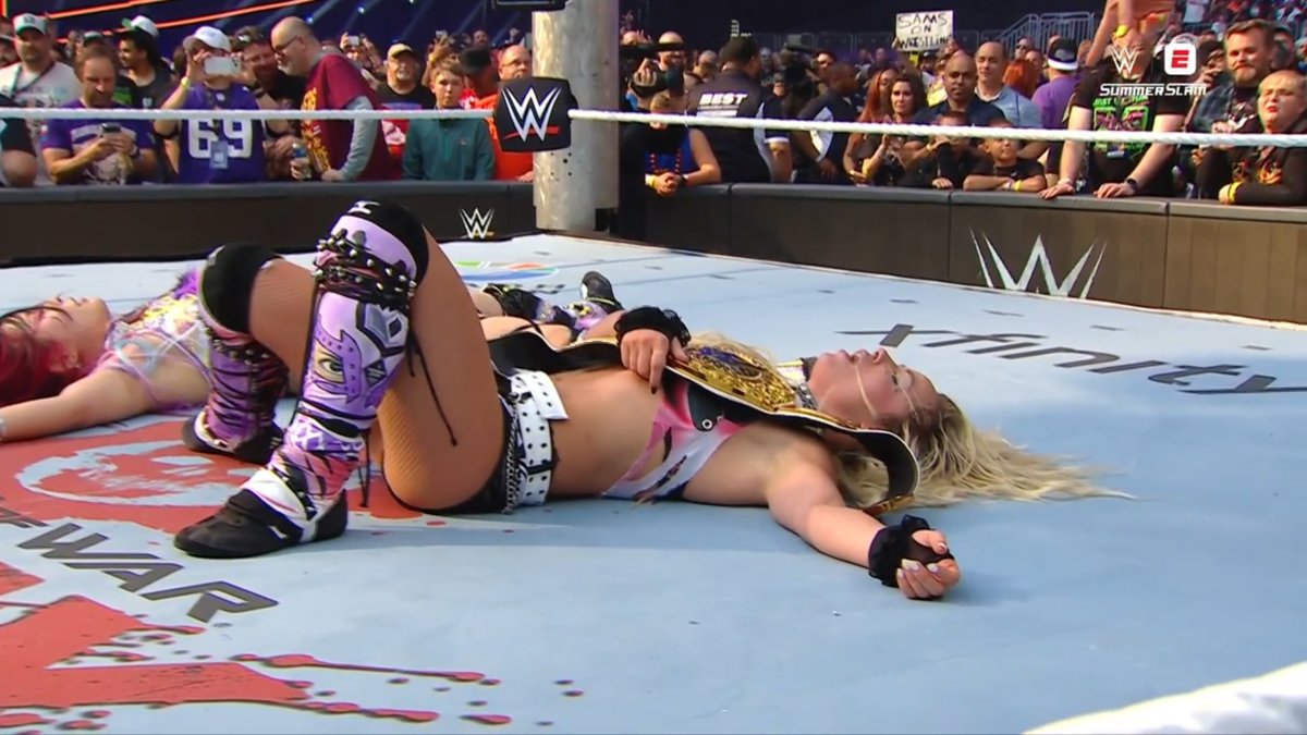 FalseFinishHQ's tweet photo. Liv Morgan defeats Iyo Sky to retain the Women's World Championship! #SummerSlam https://t.co/NEEbPcMbmU