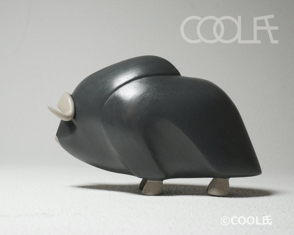 COOL90604977's tweet photo. 小さな動物のオブジェ「Mini Animal Object」シリーズ
「Musk Ox ジャコウウシ」のオブジェです。
#MuskOx #ジャコウウシ
#MiniAnimalObjet https://t.co/JXgW5infw9