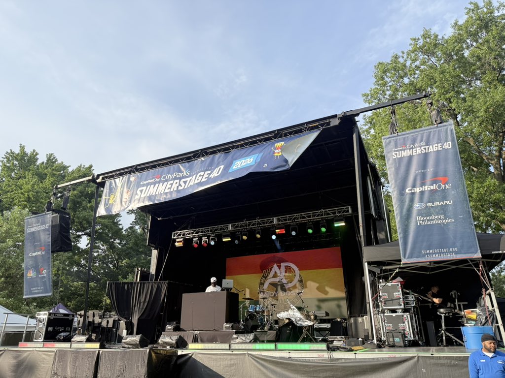 SummerStage's tweet photo. Ghana! We are here in the Bronx at Crotona Park for @ghanfestny featuring @andydosty and @iamedem. Come by! https://t.co/qgpewBYGhJ