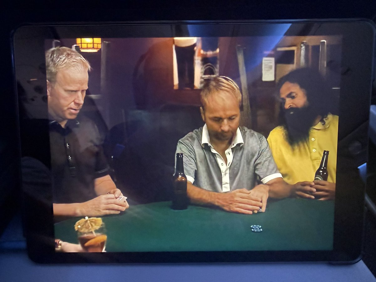 ChadAHolloway's tweet photo. On the plane ride to Las Vegas I watched the episode of @mrd_on_cbc featuring @gerrydee & @RealKidPoker.

It’s from Season 2, Episode 9 (2013) and was available on Amazon Prime.

Pretty funny seeing Negreanu play himself but as a deadbeat, couch-surfing poker player. Show was really funny too.

Definitely worth a watch.