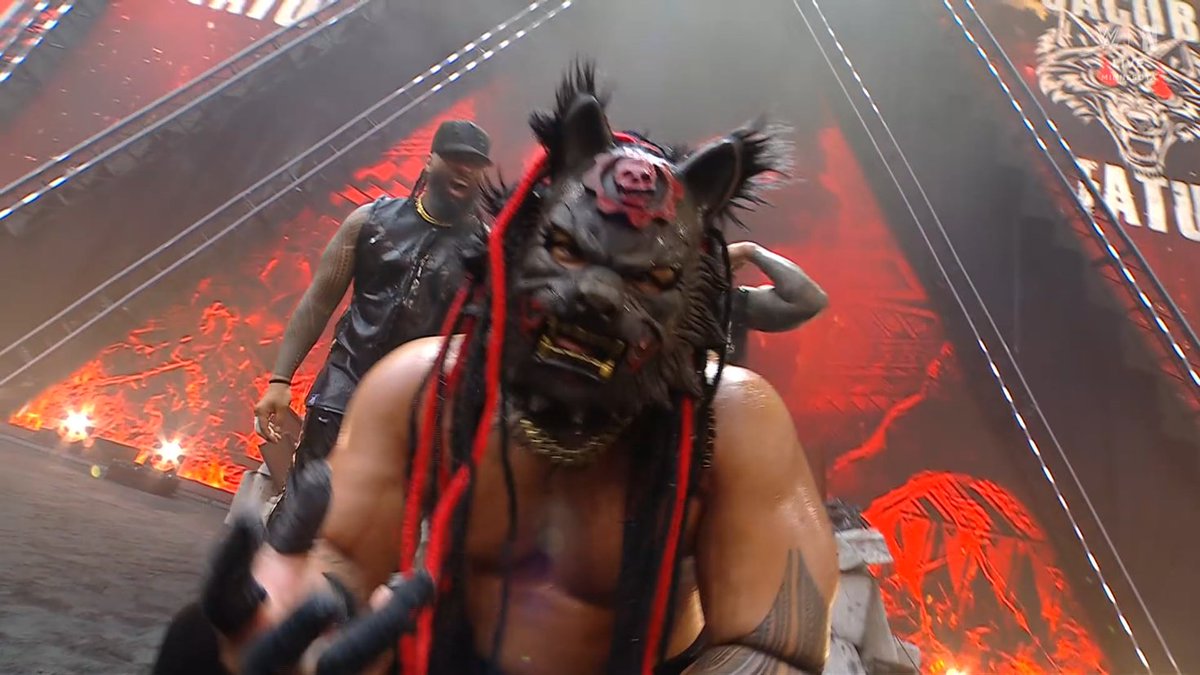 WrestleFeatures's tweet photo. Jacob Fatu has a new mask. https://t.co/HSnSE5DtDd