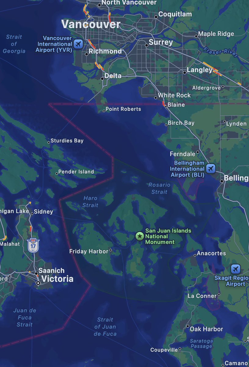 timeoutbrett's tweet photo. @theepicmap *Point Roberts, Washington has entered the chat* https://t.co/53tKRdy1Hg
