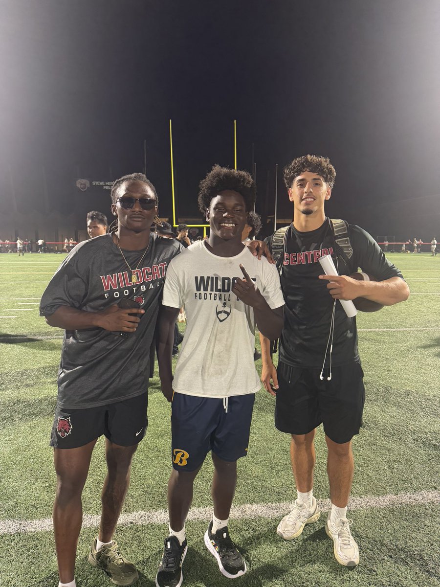 CaydenThom27's tweet photo. Thank you to @CWUFB for an awesome camp today! I really appreciate @SamKing10 for the invite and the entire coaching staff for the opportunity.

It was great learning from @StinnToWin and @Coach_Power, competing with a great group, and getting to meet some awesome players on the team. Thank you all for making it a great experience!
#AGTG