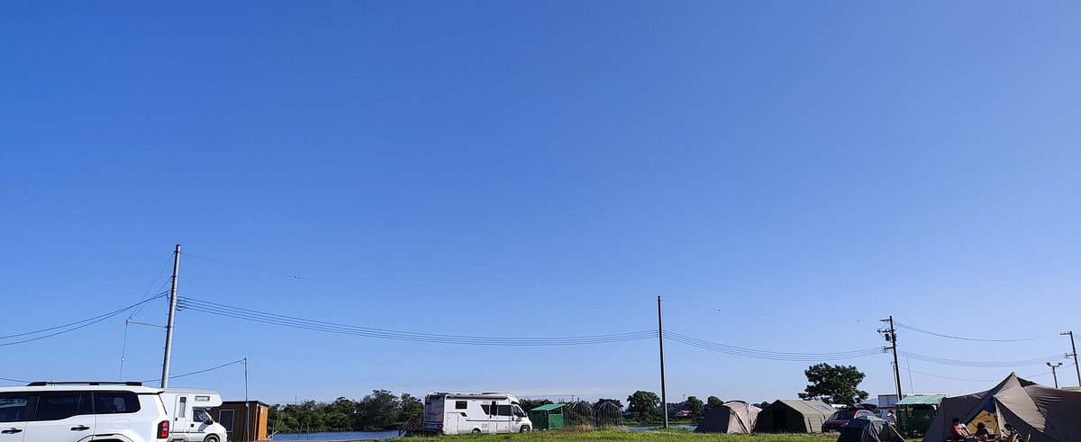 Amuro0's tweet photo. おはようございます☀
朝ご飯はメロンパンを炙ってサクサクにしようと思ったら生タイプで炙ってもしっとりしてました😞
片付け終わったので帰ります🐸
#キャンプ
#キャンプ好きと繋がいりたい https://t.co/f1hjjFpk52