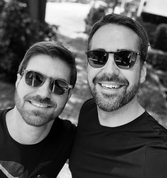 choquei's tweet photo. 🚨NOTÍCIA: Chega ao fim o casamento do governador do Rio Grande do Sul, Eduardo Leite, com o médico Thalis Bolzan. https://t.co/AAkeV0ydiC