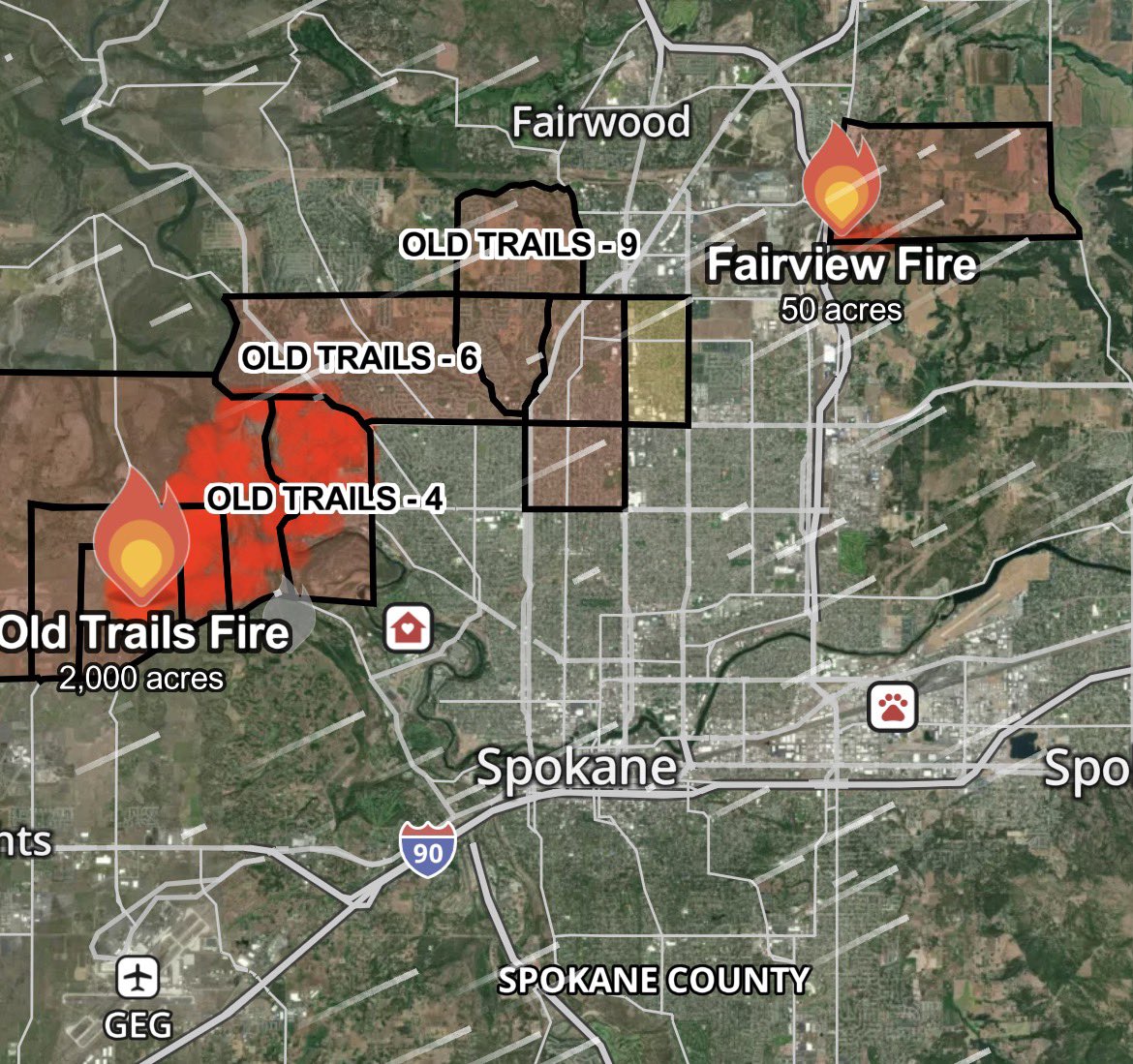 sourskittlewx's tweet photo. Spokane Fire Emergency: There is currently two rapidly spreading Wildfires on either side of Spokane Washington. The Old Trails Fire has forced the evacuation of thousands of people and has destroyed structures while actively moving into Spokane. Terrifying. #WAwx #OldTrailsFire https://t.co/6P2ivQ8YZa