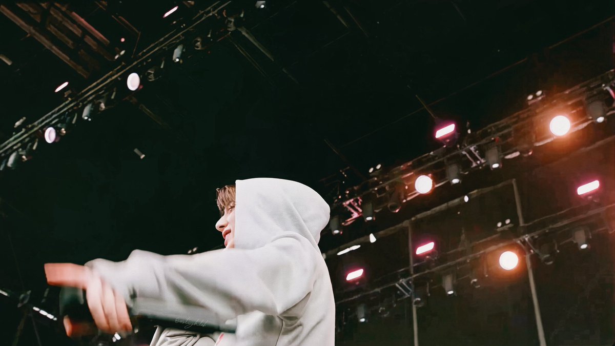 vvyk0309's tweet photo. 260801 Cortis in Lollapalooza🇺🇸

#JUHOONConquersLolla
#CORTIS_Lollapalooza
#JUHOON #주훈 https://t.co/CRUBaOZUPH