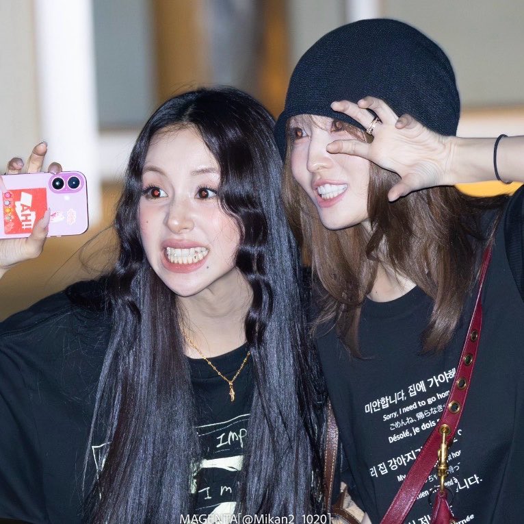 momo pics tweet media