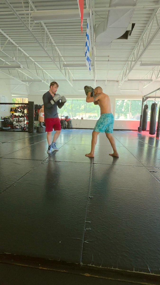 Lucia3003's tweet photo. Never stop grinding!! 💪 https://t.co/zHT8C5KfgY
