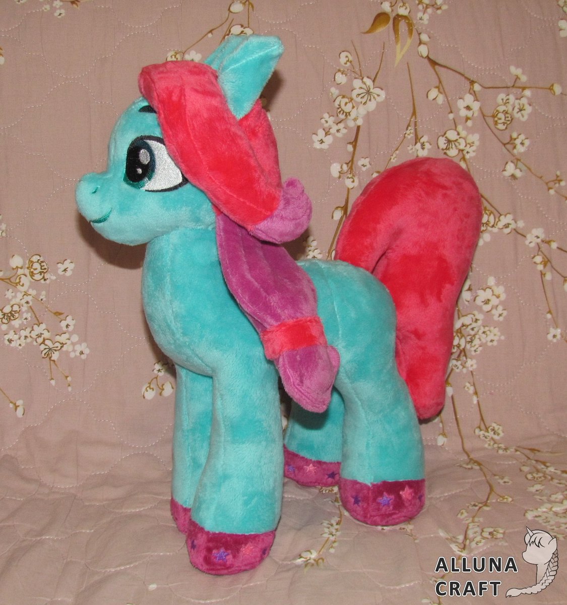 AllunaCraft's tweet photo. Jazz Hooves
Commission ^^
#mlp #mlpplush #pony #ponyplush #plushtoy #plushie #cutie #mylittlepony #plush #furry #MLP #MLPFiM #Brony #mlpgen5 #g5 https://t.co/WJfajWN6zh