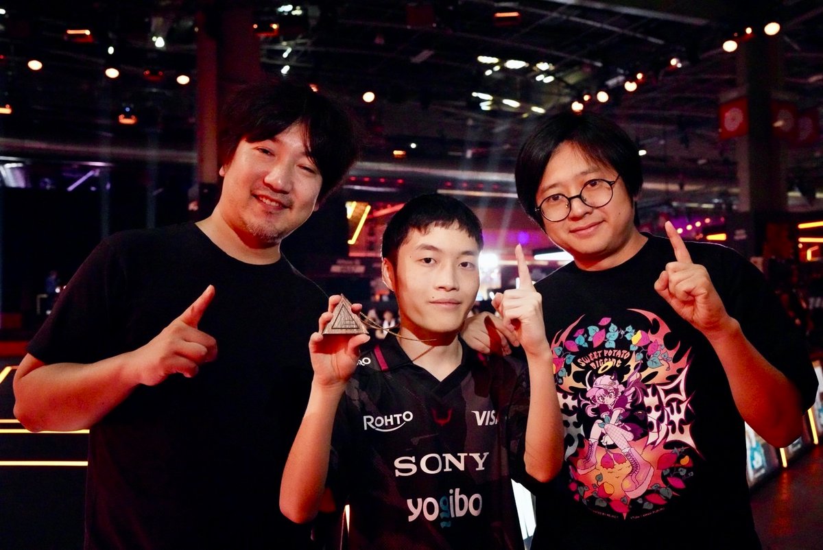 esports_REJECT's tweet photo. ☝️☝️☝️
#RCWIN #EWC26 https://t.co/Xo4u3S4ITO