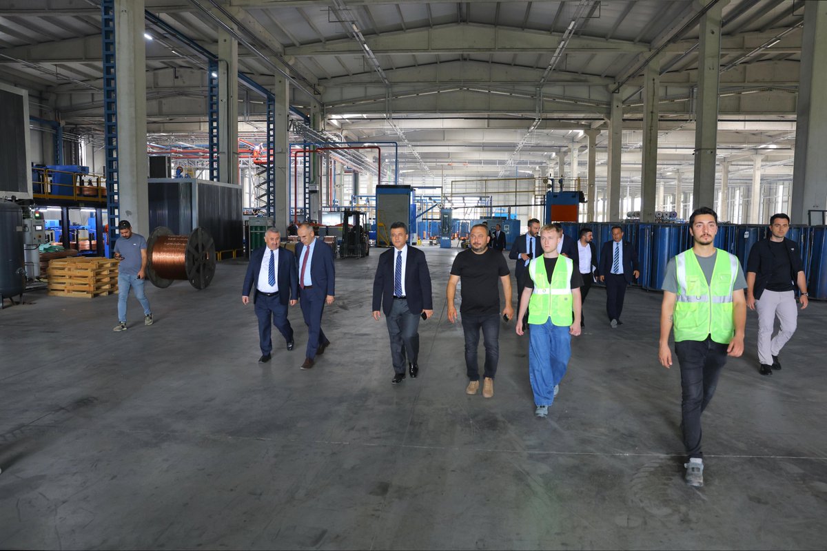 halitdoganbsk's tweet photo. 📍Tekkeköy Devlet Hastanesi
📍Samsun Yeni OSB
📍SASKİ Atık Su Arıtma Çamuru Tesisi
📍Bölge Adliye Mahkemesi Yeni Hizmet Binası
📍Atakum Devlet Hastanesi
📍Mustafa Demir Şehir Kütüphanesi
📍Yakakent Su Ürünleri İşleme İhtisas OSB
📍Alaçam-Yakakent Devlet Hastanesi 
📍Bafra Sera OSB
📍YEDAŞ Genel Müdürlüğü 

TBMM Plan ve Bütçe Komisyonu Başkanımız, Milletvekilimiz Sn. Mehmet Muş, Milletvekilimiz Sn. Orhan Kırcalı, Milletvekilimiz Sn. Ersan Aksu, Valimiz Sn. Orhan Tavlı, İl Başkanımız Sn. Mehmet Köse ve protokol üyelerimizle birlikte şehrimizde devam eden bir dizi yatırımı yerinde inceledik.

Bölgenin üretim merkezi Samsun’umuz yatırımlarla büyümeye devam ediyor!