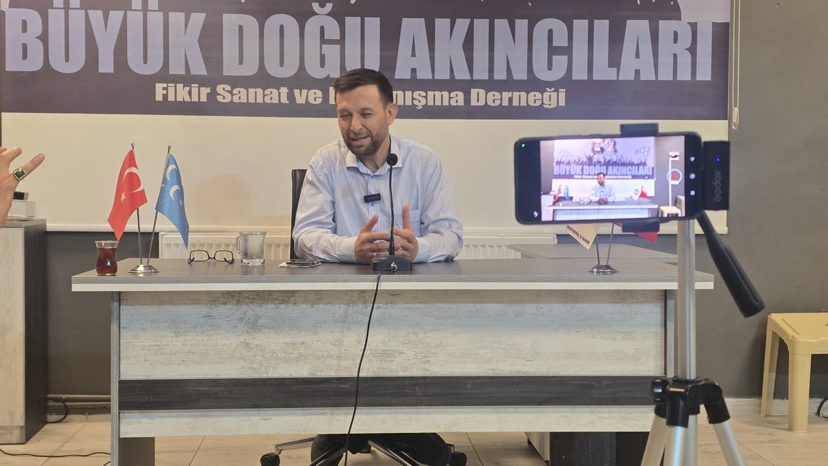 bdakonya's tweet photo. Boykot Marketi uygulamasında öncü isim olan Nar Gross Marketleri Yönetim Kurulu Başkanı Hasan Hüseyin Uçar'ın "Yaşam Boyu Boykot ve Boykot Marketlerin Önemi" başlıklı sohbeti başlamıştır. https://t.co/xN3tfq0054