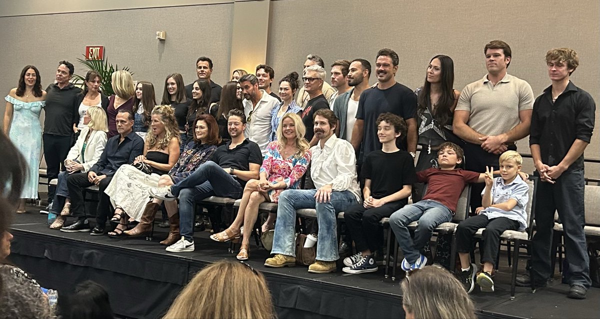 10thFloorGH's tweet photo. It is now time for your MAIN EVENT! #GH @OfficialGHFC #GHWeekend https://t.co/8uK37LSKbV