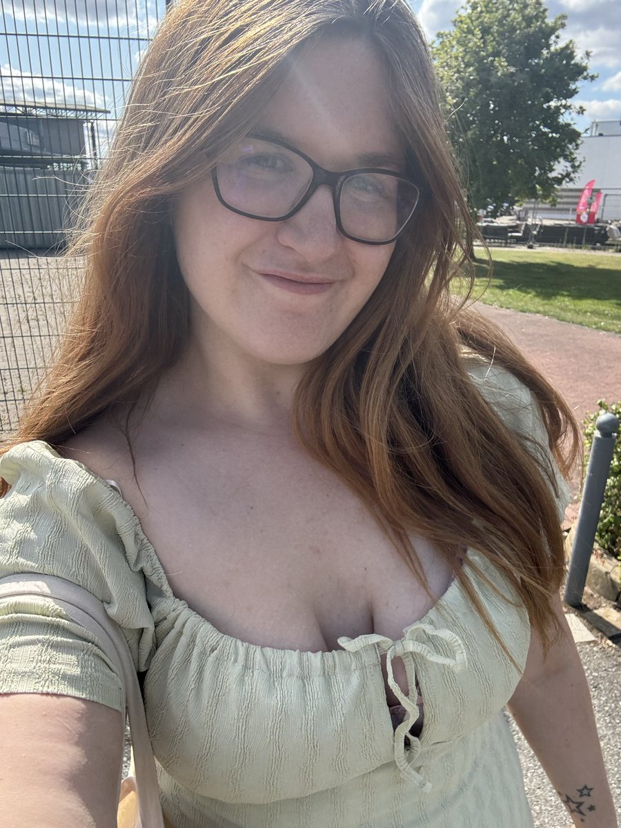 laurii💛🧸 tweet media
