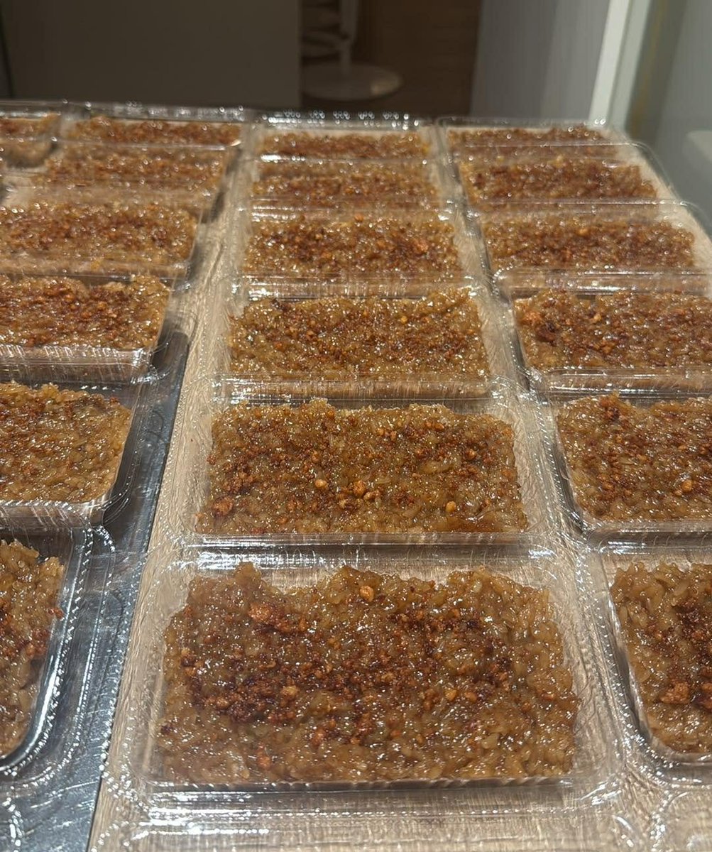 GenQuimba's tweet photo. That's what I made tonight! If you follow me for a while, you probably know this Filipino snack already, right? If not, just ask! 😊 Selling it Sunday when meeting the Philippine OFW community of St. Joseph's Church in Hong Kong!
#Biko #FilipinoFood #FoodBusiness #StJosephsChurch https://t.co/SuHOnl8Qai
