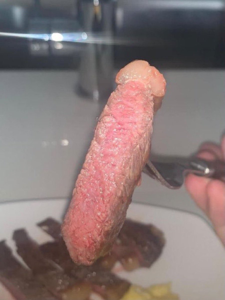 Ecoforge_ke's tweet photo. @llarbaby Meat sharing time https://t.co/v0hRZ8pGGd
