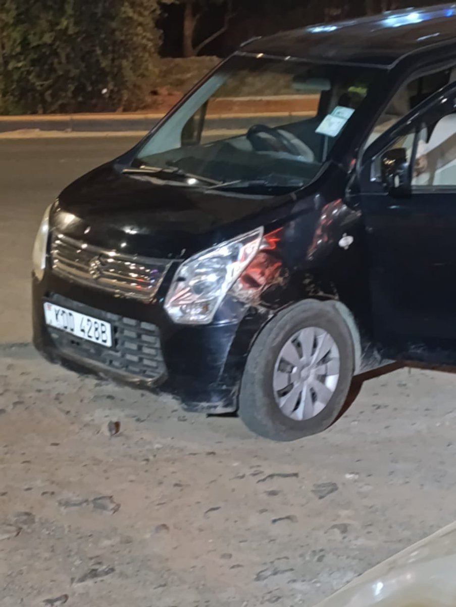 theefavoured1's tweet photo. @DCI_Kenya @C_NyaKundiH @_James041 a Uber driver driving this vehicle KDD 428B murdered my good friend Kennedy Marende in cold blood along Langata Road 4 am in the morning. Kindly help find  justice for my good friend Kennedy 🙏. https://t.co/NmFZEgY91W