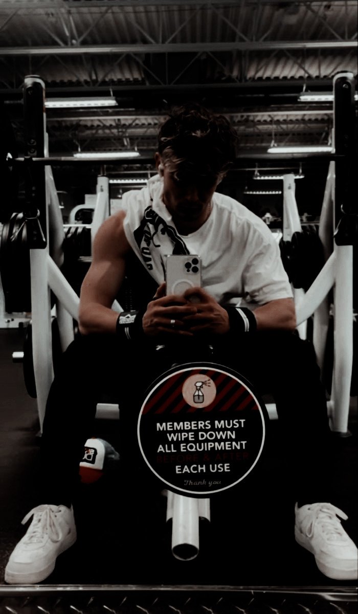 olympoman_'s tweet photo. O tesão que bate depois da academia.. https://t.co/jW2nsTLAHK