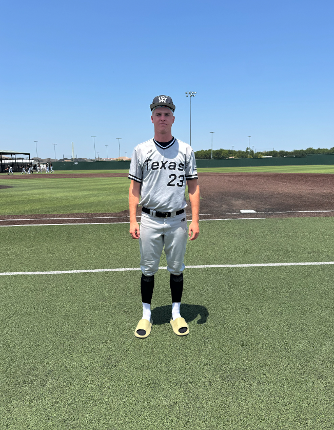 FiveToolTexas's tweet photo. F: @WowFactor_DFW 2027 20, Dawg Mentality 0
PoG: @HLeonard27 3-3, HR, 5 RBI, 3R, BB
Notable: @KojiPaul3 2-2, 4 RBI, BB, R
Notable: @CCornstubble27 4 IP, 3K
Notable: @ChrisLim_2027 3-3, 3 RBI, 3R https://t.co/AESkBB5wPG