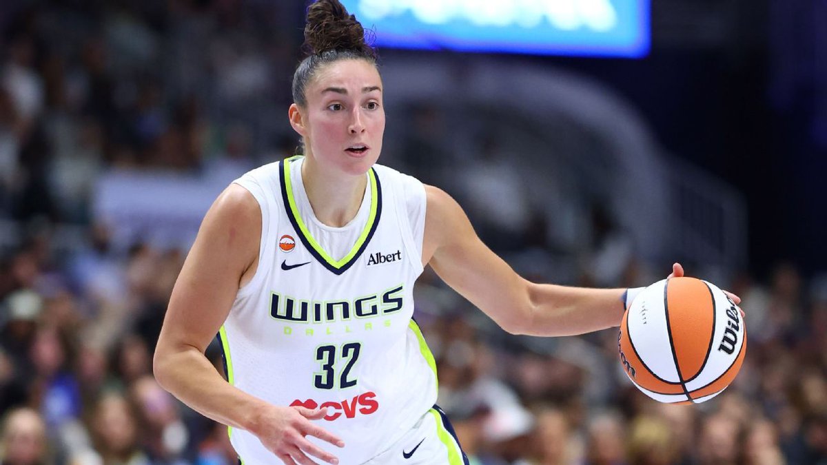 dayotunde25's tweet photo. 'A team where I really fit': Inside Jessica Shepard's breakout season https://t.co/ujq83Ts9g7 https://t.co/ZJ7u7CssqR