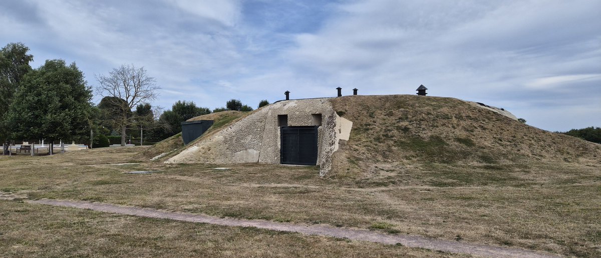 BBTLLP's tweet photo. Another long day with our family group, but what a day! We started with the #Gliders at #Pegasus, then some of the more quirky stories at #Ranville @CWGC #Cemetery &amp; lunch with the boys. Next was the attack at #Merville before various discussing #Commandos at #SwordBeach! https://t.co/5dg8Snduhd